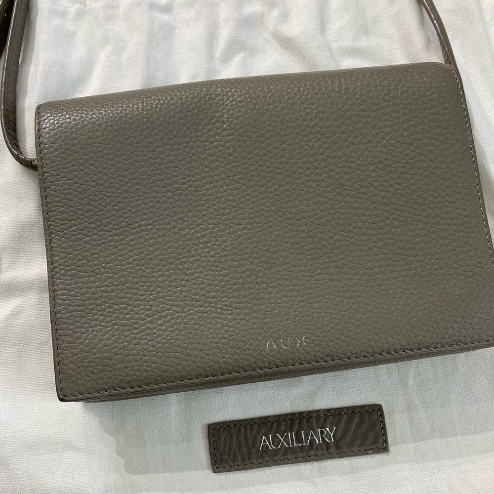 ✨Sold✨ Aritzia Auxiliary Calisch Crossbody Bag - Picture 5 of 14